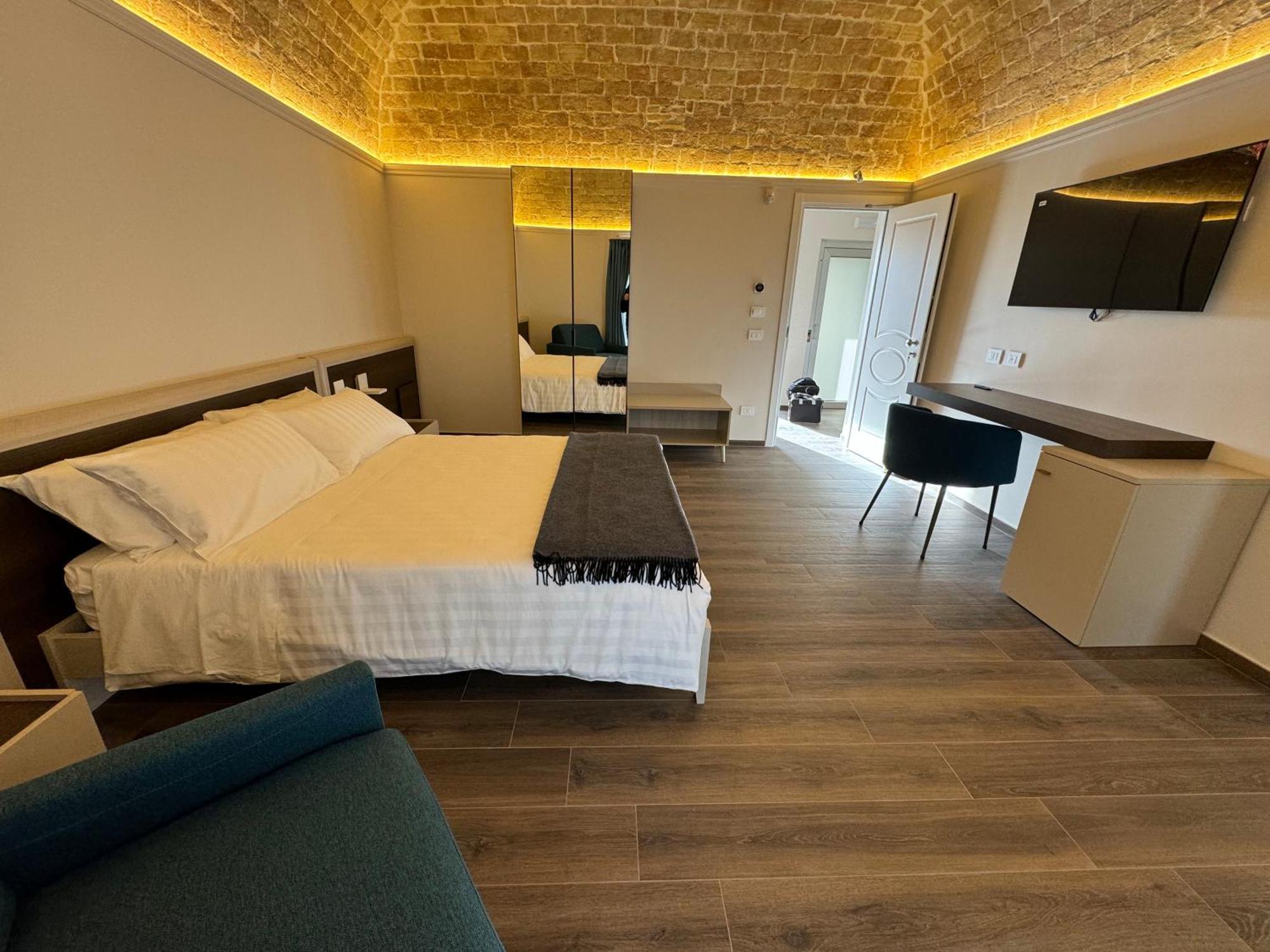 B&B Palazzo Croghan Torre Maggiore Eksteriør bilde